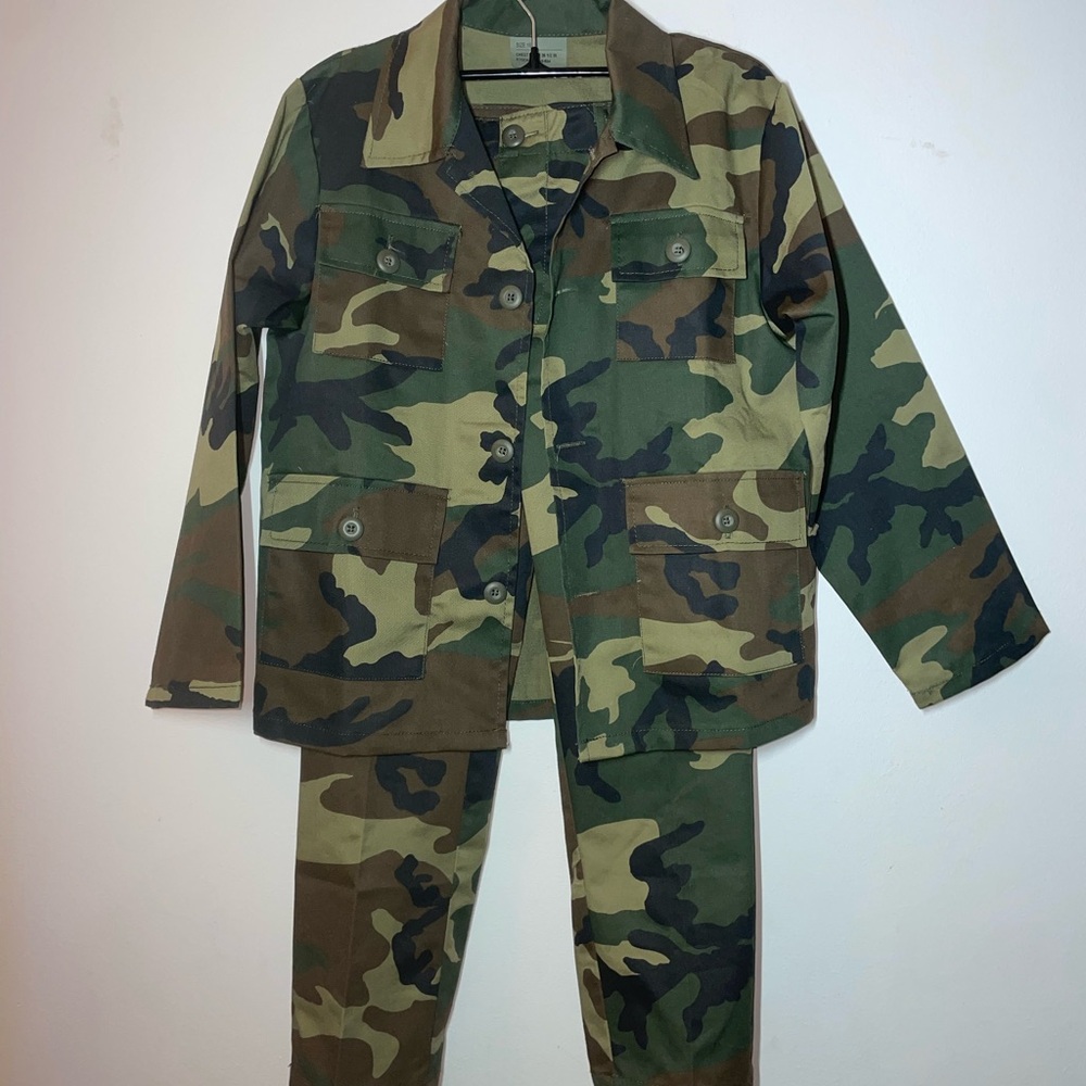 Rothco Youth Woodland Camo Set Sz 10